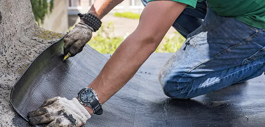 Professional Roof Water Damage Repair Services in Bloomington, IL