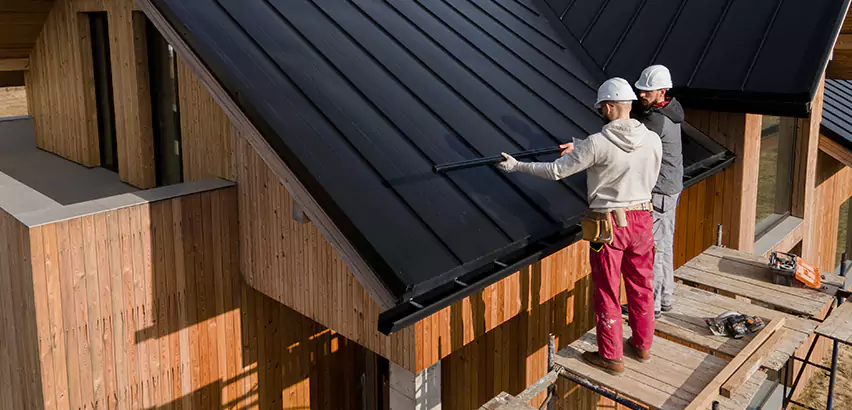 Professional Soffit Repair Services in Bloomington, IL