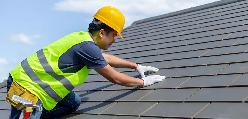 Dimensional Shingle Installation in Bloomington