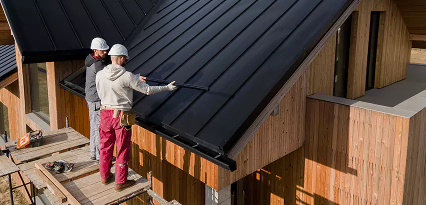 Metal Roof Maintenance in Bloomington
