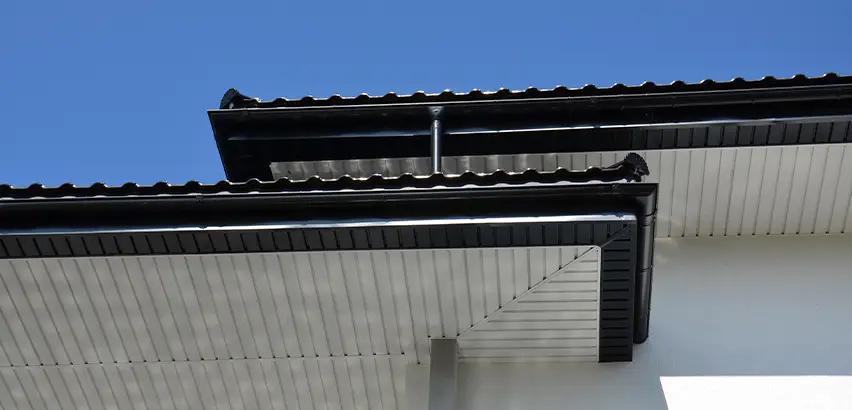 Box Eave Construction in Bloomington
